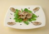 L'insalatina di gallina perniciata di Viustino, vinaigrette all'aceto balsamico e tartufo nero estivo